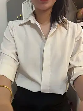 Baby-bet01 stripchat live cam model