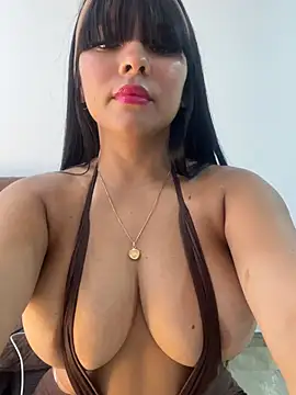 BrendaCrean stripchat live cam model