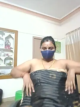 laxi_tamilponnu stripchat live cam model
