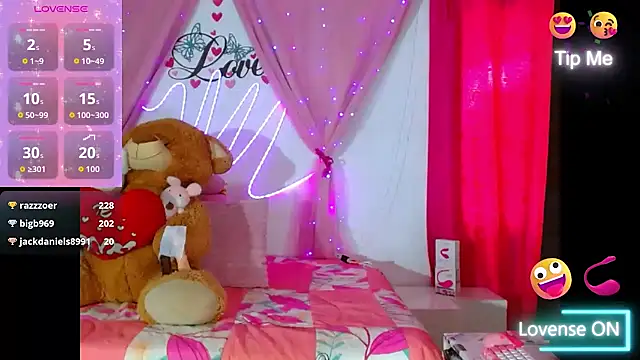 natashakissess stripchat live cam model