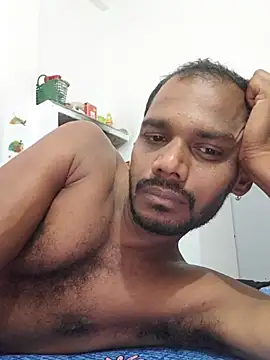 Daddyishere_19 stripchat live cam model