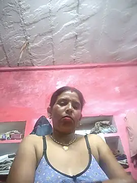 Yanavi_sunena69 stripchat live cam model