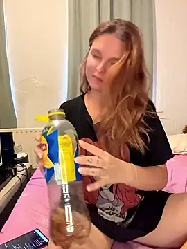European-Treasure stripchat live cam model