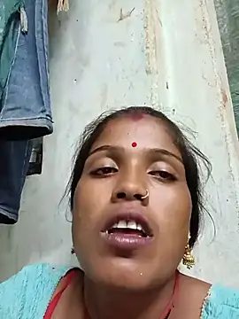 Hot_babli625 stripchat live cam model