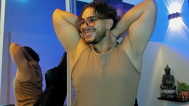Enzo_bossJS stripchat live cam model