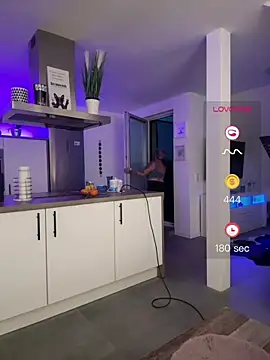 German_Milf stripchat live cam model