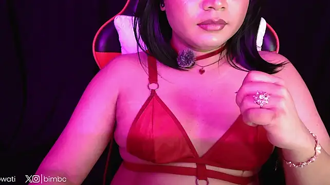 Bimbowati stripchat live cam model