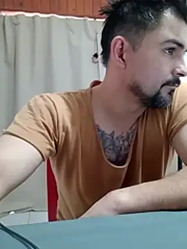 Bradd_32 stripchat live cam model