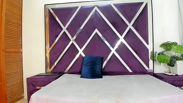 arielasm stripchat live cam model