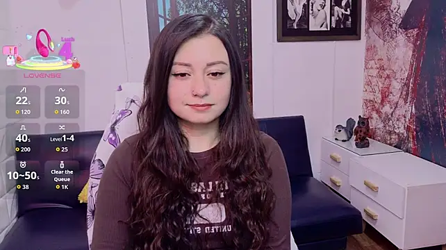 Eva_Roussell stripchat live cam model