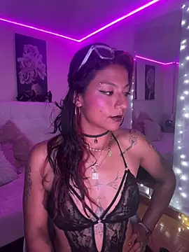 SamathaMay stripchat live cam model
