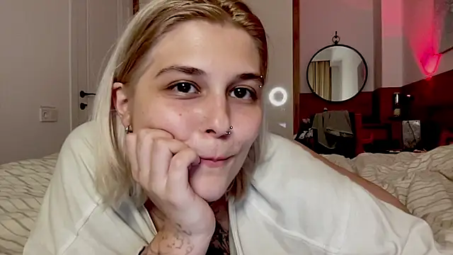Ella_Bloom stripchat live cam model