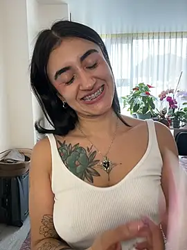 JennaNovva stripchat live cam model