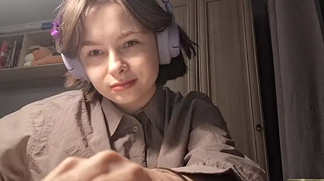 WoodPracice stripchat live cam model
