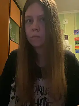 MidnightEvee stripchat live cam model