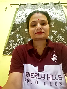 Priti_hote stripchat live cam model