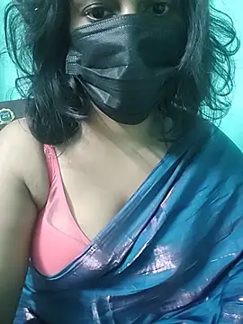virose555 stripchat live cam model