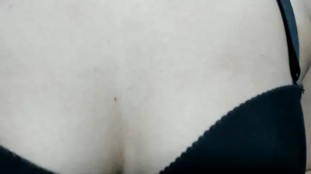 monse_02 stripchat live cam model