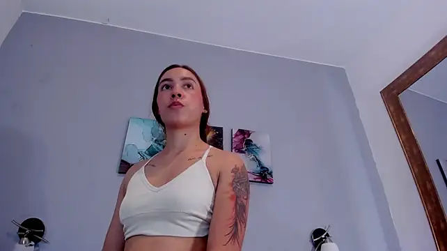 Estrella_Duran stripchat live cam model