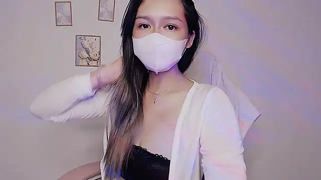 DearEmi-20 stripchat live cam model