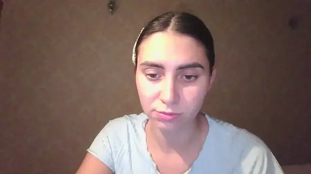 Kashtanka_ stripchat live cam model