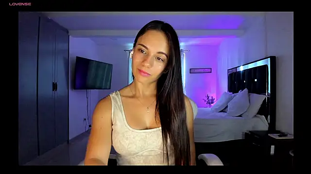 Sara_lopez_28 stripchat live cam model