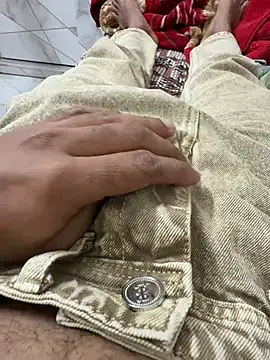 Hny_boy stripchat live cam model
