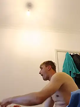 Levarboy stripchat live cam model