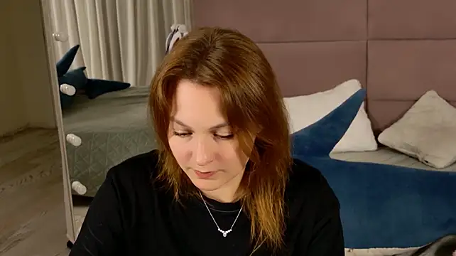 KirraMoss stripchat live cam model