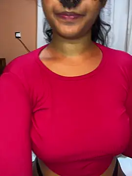 2001girl stripchat live cam model