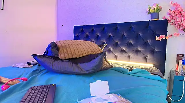 AngellyRochi stripchat live cam model