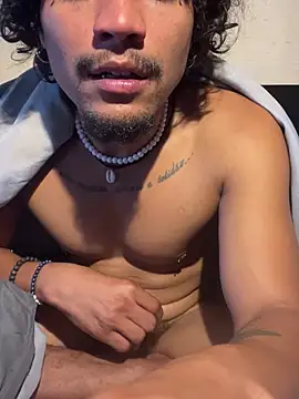 Myke_gon stripchat live cam model
