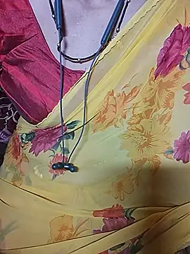 XBHUUME stripchat live cam model