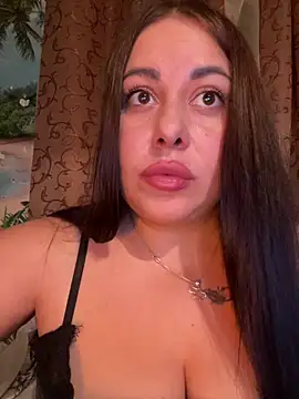 DaisyStreet stripchat live cam model