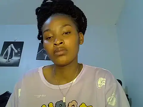 cute-alexis stripchat live cam model
