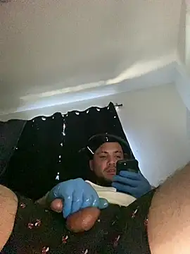 GusanoDelicioso stripchat live cam model