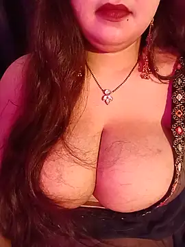 Suhanakhan04 stripchat live cam model