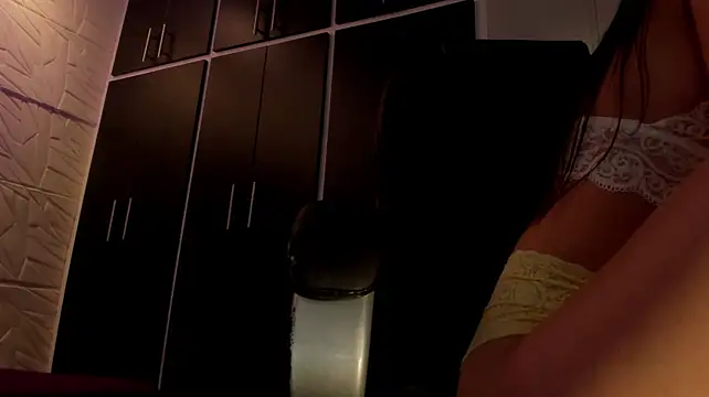 sol-angel stripchat live cam model