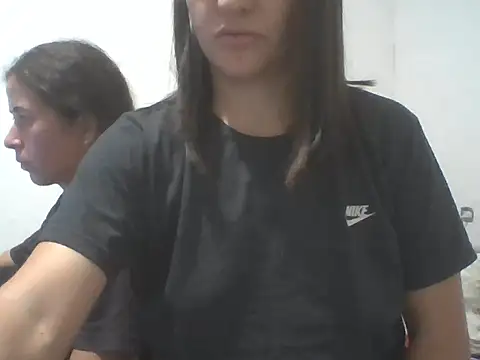Kimmy_Webb stripchat live cam model
