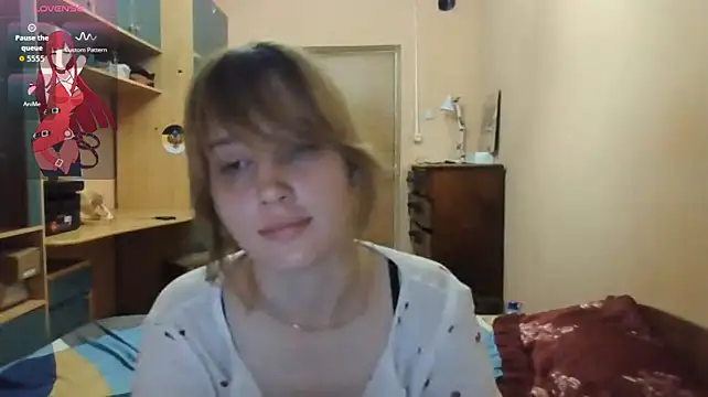 lizamillss stripchat live cam model