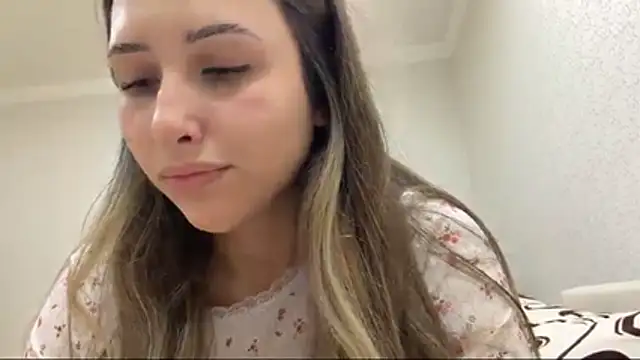 NoreneKleinschmidt stripchat live cam model