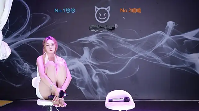 GD-001 stripchat live cam model
