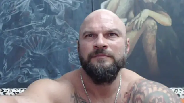 viking_30 stripchat live cam model