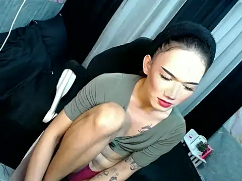 blowzy_sexy stripchat live cam model