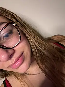 Clarasc stripchat live cam model