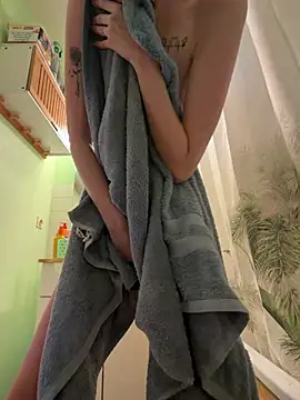 petalederose stripchat live cam model