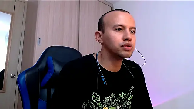 Damian_Wish stripchat live cam model