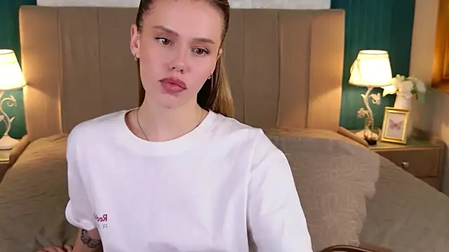 ScarlettFeref stripchat live cam model