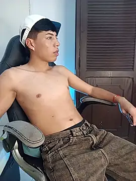 Cam1_Flix stripchat live cam model