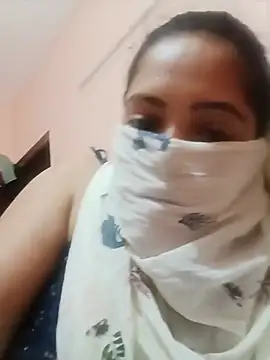KiaraLive7 stripchat live cam model